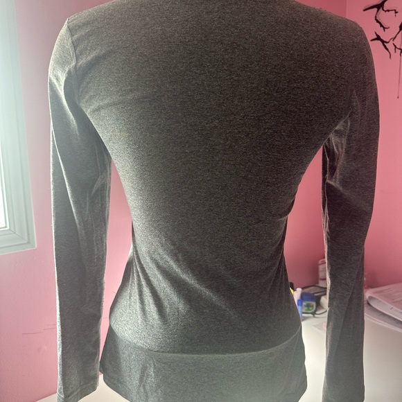 Nike Long-Sleeve Top - Picture 2 of 2